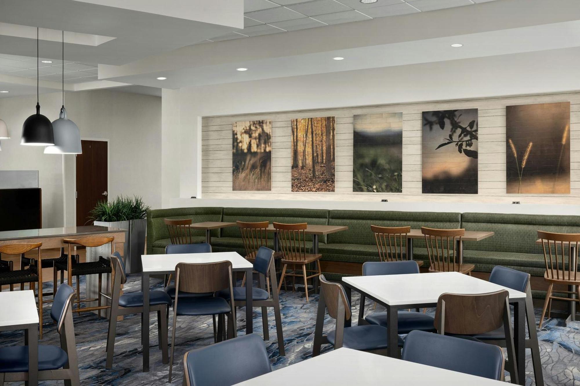 Fairfield Inn & Suites By Marriott Atlanta Stockbridge Exterior photo