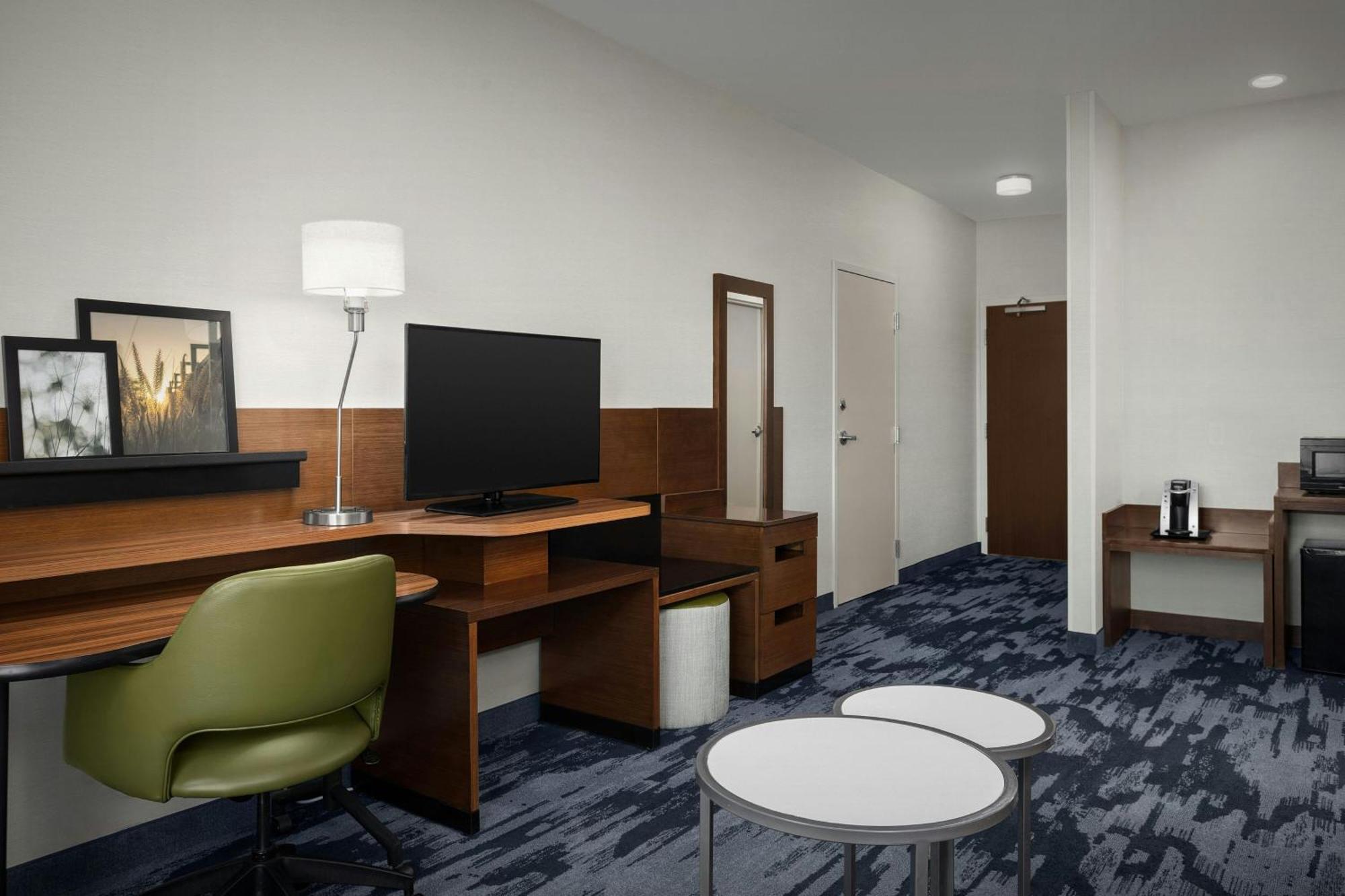 Fairfield Inn & Suites By Marriott Atlanta Stockbridge Exterior photo
